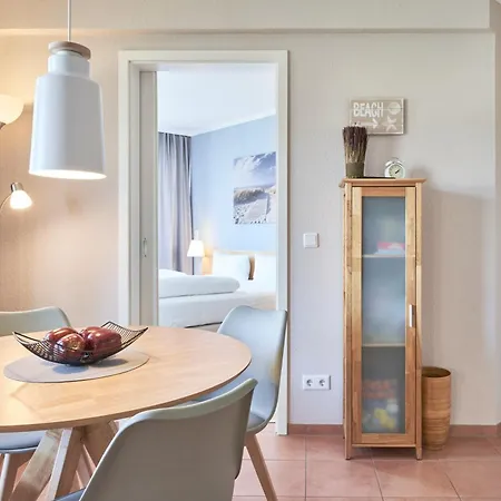 725, Seepark * Зеллин